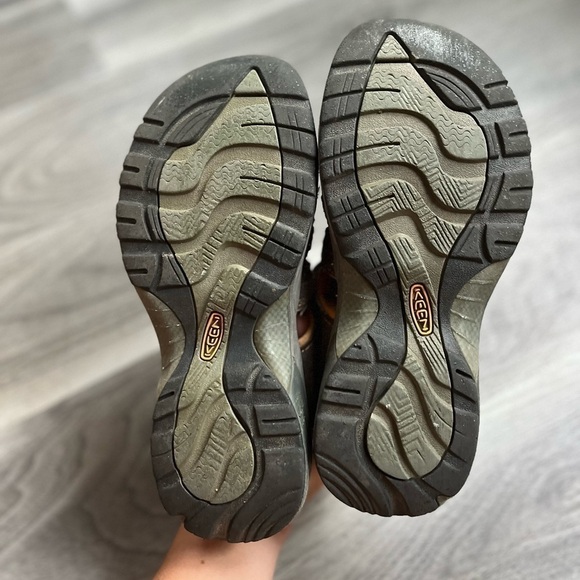 KEEN Newport H2 Women’s Closed Toe Sport Sandals Size 9.5 - Picture 6 of 7